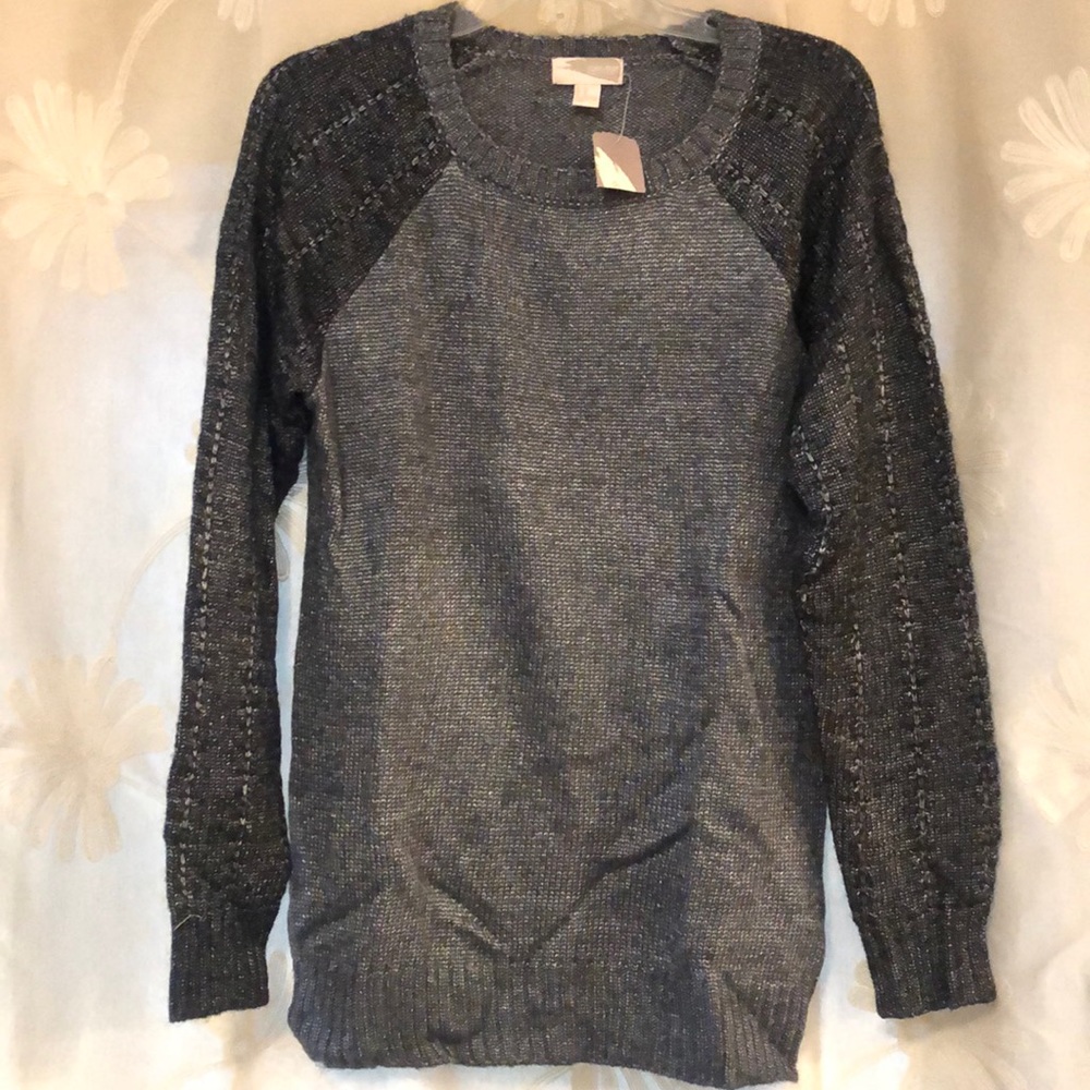 Black / Dark Grey Sweatertop